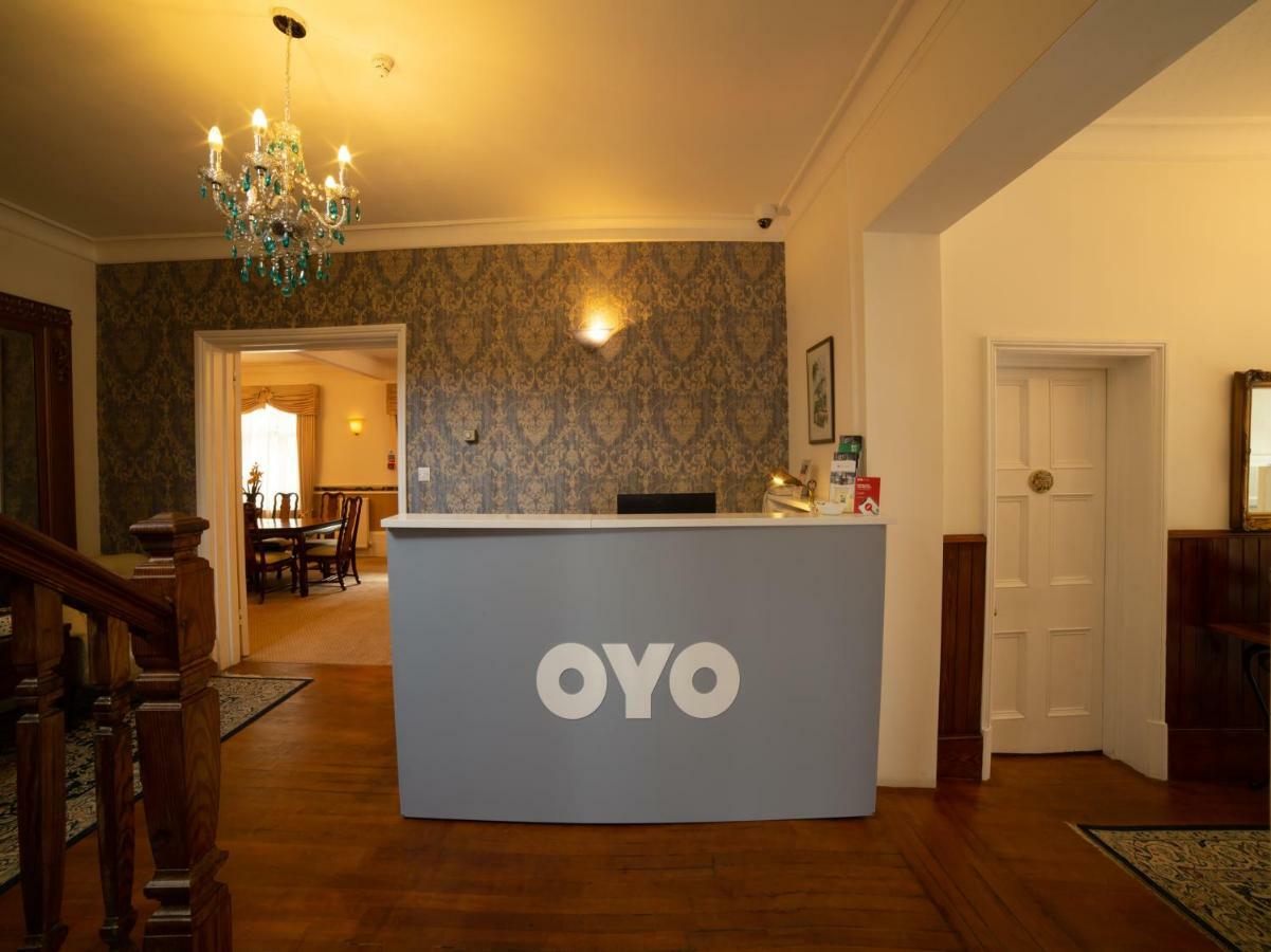 Fines Bayliwick Hotel Bracknell Eksteriør bilde