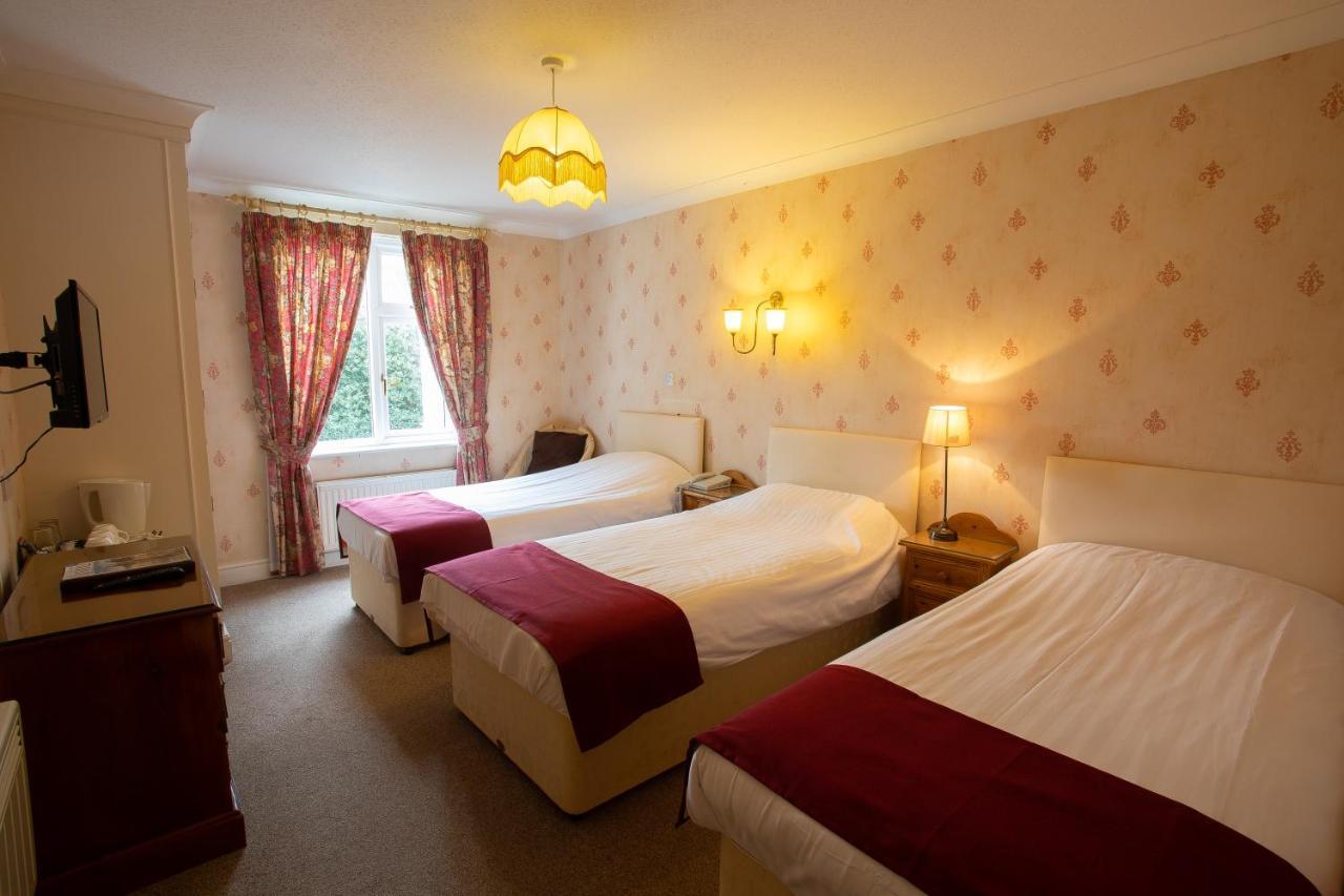 Fines Bayliwick Hotel Bracknell Eksteriør bilde